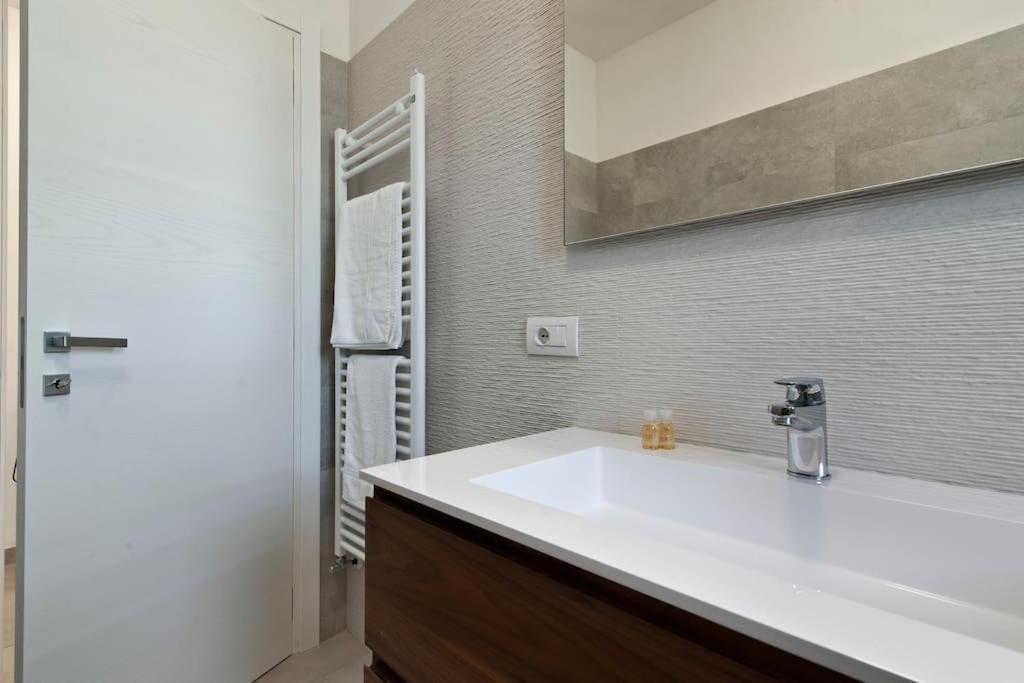 Appartement Renoir - Balcone E Box Auto - Selection *