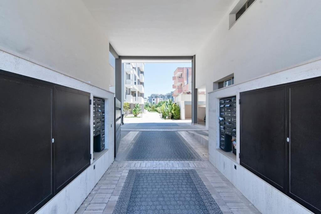 Renoir - Balcone E Box Auto - Selection Appartamento *